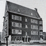 Tijdens de bouw
<br/>
Bouwbedrijf, 1929-12-06